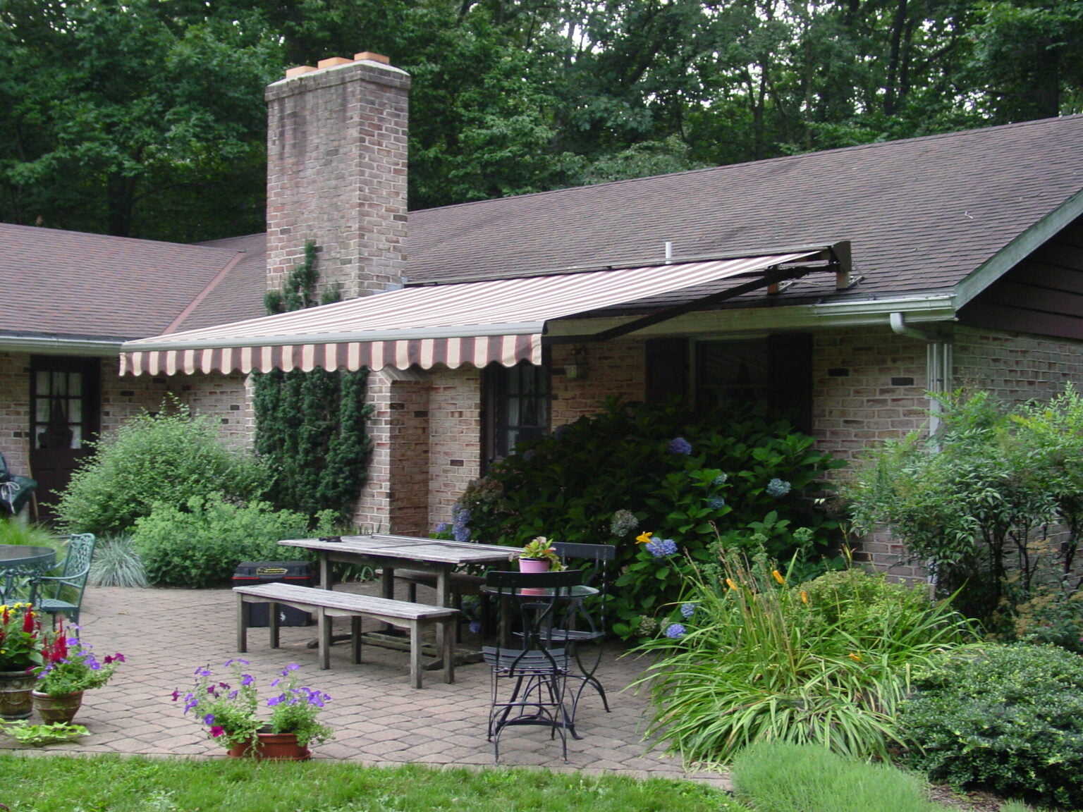 Retractable Awnings in Colorado Springs